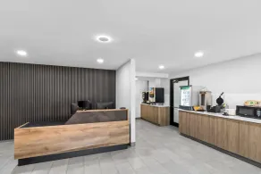 Quality Inn - Lobby