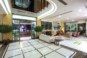 Masel Hotel - Vestíbulo