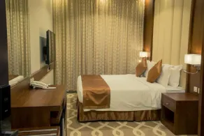 Ninety Two - Chambre