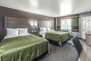 Quality Inn I-10 East near Frost Bank Center - Room