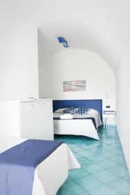 Eden Holiday - Habitación
