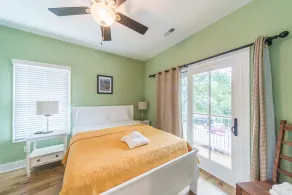 E Ashley 121 (B) - Habitación