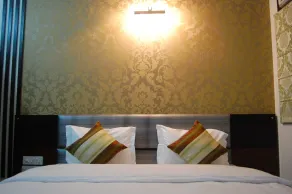 Hotel Delhi Aerocity - Room