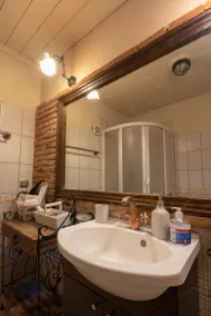 Lykovrisi Guest House - Bad