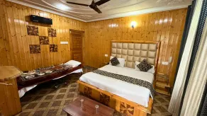 Behtereen Resort - Camera