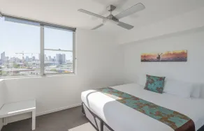 Eastwood Apartments - Room