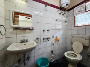 Anandaloke Guest House - Salle de bain