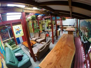 Bazil's Backpackers BBH Hostel & Surf School - Lounge i lobbyen