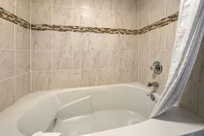 Best Western Edinburgh/Columbus - Baño