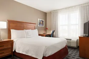 TownePlace Suites by Marriott Springfield - Chambre