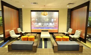 Holiday Inn and Suites Charleston West by IHG - Réception