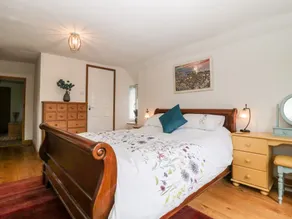 Riverside 67 Dorchester Road - Room