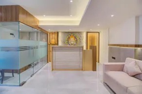 Hotel Malad Inn opposite Malad Railway Station - Reception