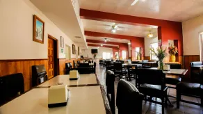 HOTEL & SUITES MARROD - Restaurant