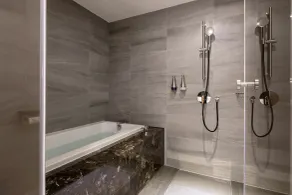 Lakeshore Hotel Yilan - Bathroom