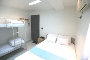 Must Stay Hotel Myeongdong - Camera