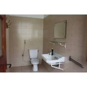 De Riau Guesthouse - Badezimmer