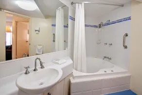 Nautilus Resort Mooloolaba - Badeværelse