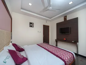 Famous Residency - Chambre