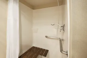 Wyndham Garden Washington DC North - Salle de bain