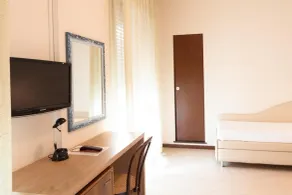 Hotel Metropol - Habitación