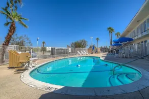 Motel 6-Rancho Mirage, CA - Palm Springs - Piscine