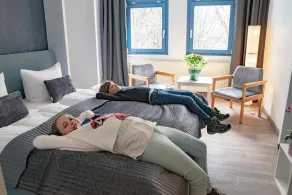 Hotel Kreuzbergbaude beim Berzdorfer See mit Wohlfühl Sauna - Room