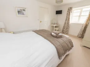 Dove Farm Cottage, LOUTH - Værelse
