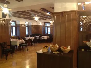 Hotel Goldner Löwe - Restaurante