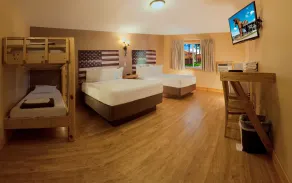 Natura Treescape Resort - Chambre