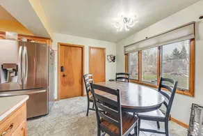 Convenient Racine Home: 4 Mi to Lake Michigan! - Interni