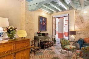 Palacio Bucarelli - Réception