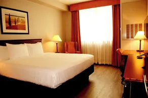 Staywell Inn & Suites - Room