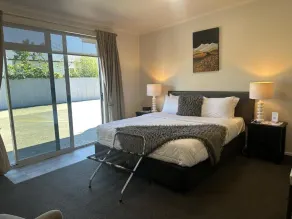 Two Tree Motel & Lodge - Room