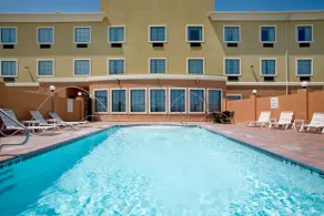Holiday Inn Express Hotel and Suites Kingsville by IHG - Piscine