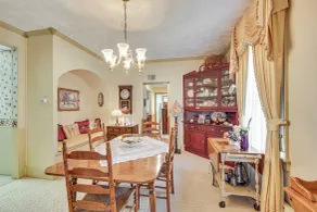 Pet-friendly Somerset Home w/ Fireplace & Grill! - Intérieur