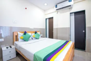 FabHotel Empire Executive - Nr HINJEWADI PHASE 1 - Room