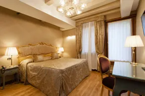 Hotel Al Ponte Mocenigo - Zimmer