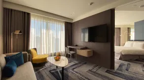 Monarch Plaza Hotel - Chambre