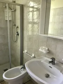 Villa in Bibione Pineda by Beahost Rentals - Badeværelse