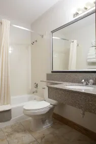 Heartland Inn Coralville - Salle de bain