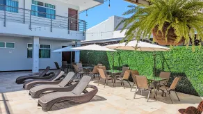 Hotel Cayuga - Pool