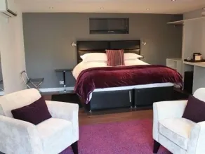 Satis House Hotel - Zimmer