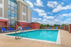 Holiday Inn Express Hotel & Suites Cordele North by IHG - Piscina