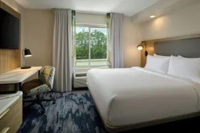 Fairfield Inn Suites Brunswick - Chambre