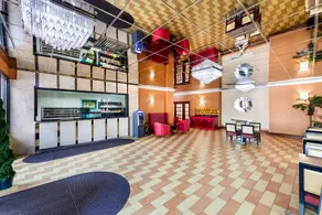 Rodeway Inn Capri - Lobby