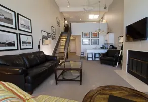 119 Edgewater Inn - Salle de séjour