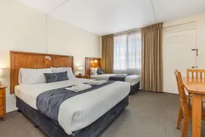 Bendigo McIvor Motor Inn - Room