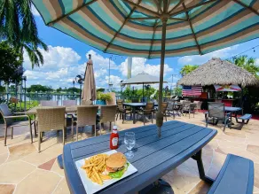 Royal Inn Hotel - Restaurant