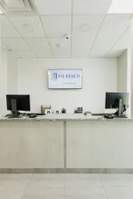 ESJ Towers Studio- Beach Access - Reception